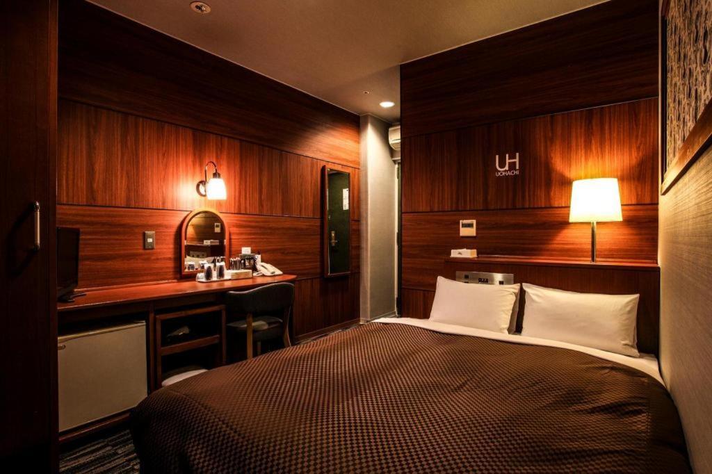 Royal Hotel Uohachi Тойота Екстер'єр фото