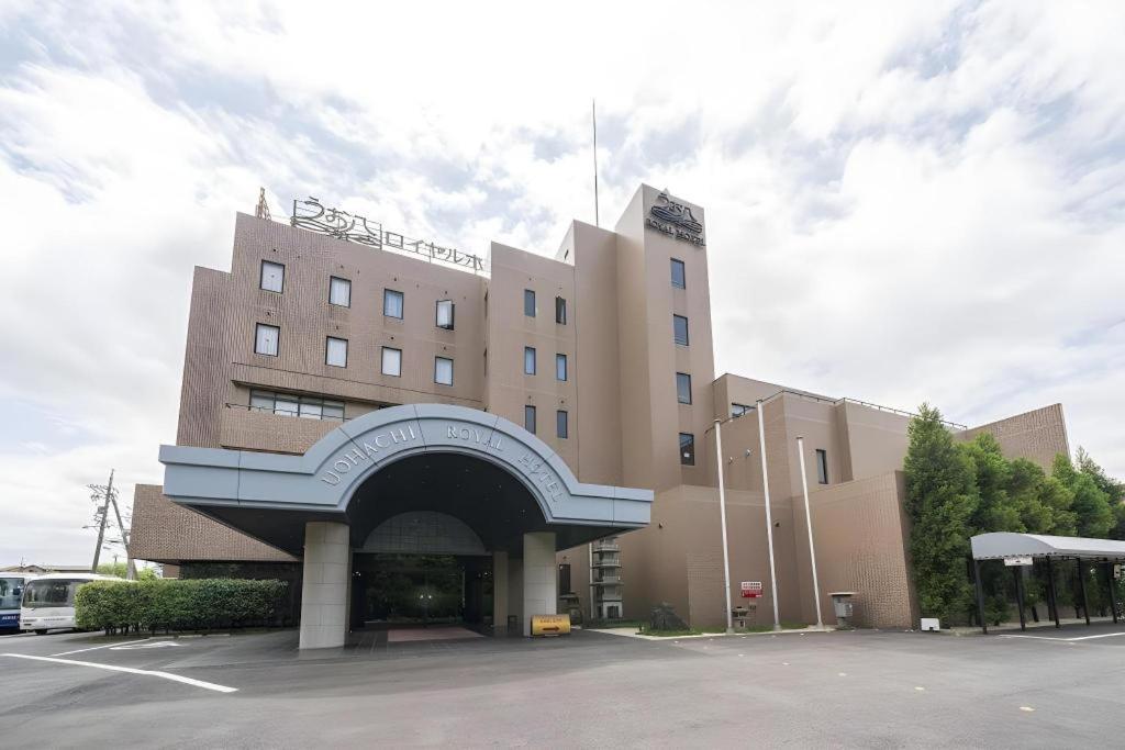 Royal Hotel Uohachi Тойота Екстер'єр фото